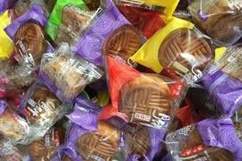 Truy tìm bánh Trung thu Trung Quốc siêu rẻ 2.000 đồng 