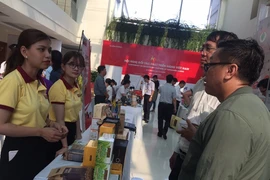 Nhiều tập đoàn bán lẻ lớn thế giới bán hàng Việt