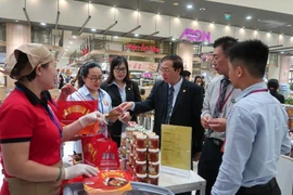 Đại gia bán lẻ Nhật mách nước cho công ty Việt