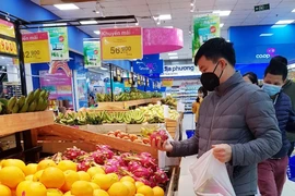 Ông lớn 'chơi đẹp': Bán thanh long, dưa hấu không lợi nhuận