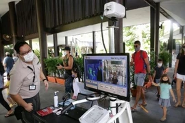 Từ 8-10 khách từ Việt Nam được nhập cảnh vào Singapore