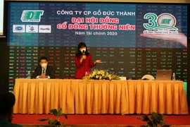 Mùa dịch bán thớt gỗ, doanh nghiệp thu 340 tỷ đồng.
