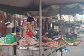 Hoa không ế, không phải bán đổ bán tháo dịp Tết 