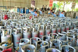 Giá gas tháng 5 quay đầu giảm mạnh đến 31.000 đồng/bình