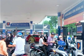 Chi phí tăng bất thường, ông lớn xăng dầu kiến nghị Bộ Tài chính