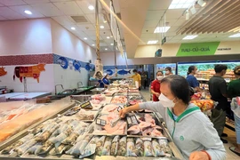 Kinh tế khó khăn nhưng đa số hộ gia đình có thu nhập bằng hoặc tốt hơn?