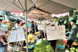 Mới: Tung tin không đúng sự thật về thị trường, giá cả... có thể bị phạt 15 triệu