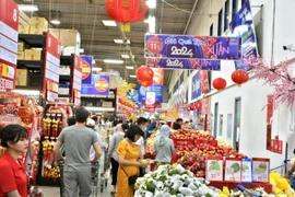 Sức mua dịp Tết tăng mạnh, có siêu thị thu hơn cả tỉ đồng/ngày 
