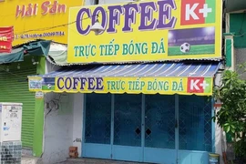 Công an Tân Bình phá điểm cá độ ở đường Trường Sa