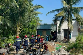 Sập nhà trong lúc thi công, 1 công nhân tử vong