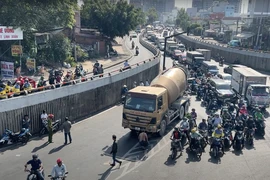 Cô gái tử vong sau khi va chạm với xe bồn