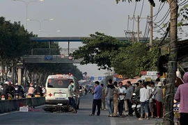 1 phụ nữ gặp tai nạn tử vong phía trước chợ đầu mối Thủ Đức