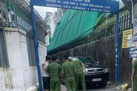 Vừa giật điện thoại thì gặp tổ tuần tra Công an phường Hiệp Bình Chánh 