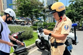 TP.HCM: Lập biên bản hơn 800 phụ huynh, học sinh vi phạm giao thông trong 3 ngày