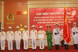 Đơn vị huấn luyện "Chiến binh 4 chân" đặc biệt của Bộ Công an đón nhận Huân chương Chiến công hạng Ba