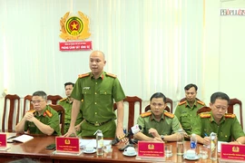 Video: Huy động 1000 chiến sĩ truy bắt nghi phạm giết người, cướp tài sản trốn ở Long An