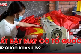 Các xưởng may cờ tất bật dịp Quốc khánh 2-9