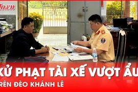 Video: Cận cảnh tài xế vượt ẩu trên đèo Khánh Lê suýt gây tai nạn