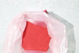 Một loại phẩm màu nghi nhuộm ruốc có chất độc gây ung thư