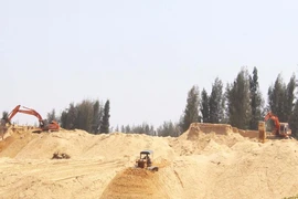 Sở nói làm sân golf để thi hoa hậu là chuyện cá nhân