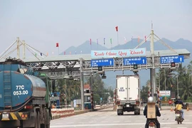 BOT Bắc Bình Định bị dừng thu phí vì đường hỏng
