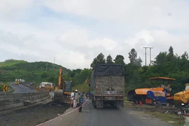 Thành lập tổ công tác đặc biệt giám sát sửa chữa quốc lộ 1