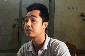 Cựu thư ký tòa đấm phó chủ nhiệm đoàn luật sư ngay tại tòa