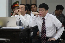 Hoãn xử phúc thẩm vợ chồng ông Trần Vũ Hải