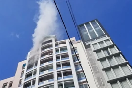 Cháy căn hộ chung cư ở trung tâm TP Nha Trang