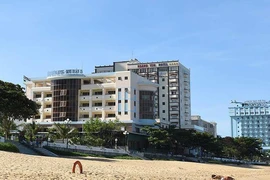 Giải tỏa khách sạn ven biển, Bình Định gặp vướng quy định