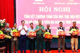 Bộ Công an hỗ trợ xóa 6.370 nhà tạm, dột nát ở Tây Nguyên