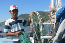 Xác minh thông tin tàu cá Đà Nẵng bị tàu treo cờ Trung Quốc uy hiếp