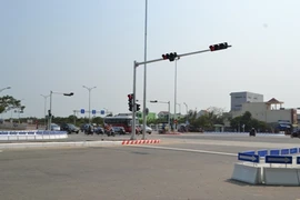 “Vòng xoay tử thần” ở Đà Nẵng được lắp đèn tín hiệu
