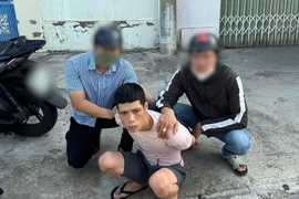 8 giờ truy xét kẻ vừa ra tù đi trộm xe máy trước cửa hàng thời trang