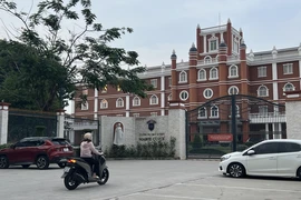 Làm rõ nguyên nhân hơn 28 học sinh và giáo viên ở Bình Dương nhập viện