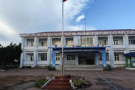 Vụ hiệu trưởng ở Cà Mau bị cáo buộc tham ô 10,7 triệu đồng: 'Đọc mà khóe mắt cay cay...'