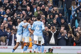 Man City thắng tưng bừng, Liverpool và Chelsea cùng thua sốc