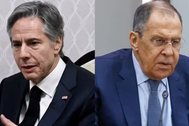 Ngoại trưởng Mỹ Antony Blinken (trái) và Ngoại trưởng Nga Sergei Lavrov tại Hội nghị Ngoại trưởng G20 ở Ấn Độ. Ảnh: AFP