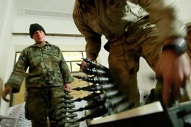 Reuters: Mỹ sẽ gửi đạn xuyên giáp tới Ukraine