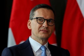 Tổng thống Ba Lan làm rõ chuyện 'ngưng gửi vũ khí cho Ukraine' 