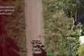 VIDEO: Những giờ đầu tiên Ukraine tấn công tỉnh Kursk của Nga