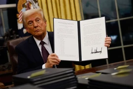 Lý do, ý nghĩa và tác động từ việc ông Trump công nhận tiếng Anh là ngôn ngữ chính thức của Mỹ