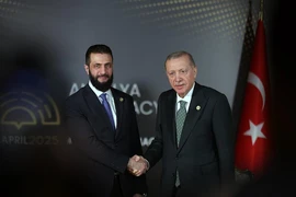 Mỹ dỡ bỏ trừng phạt Syria: Chiến thắng lớn với Thổ Nhĩ Kỳ?