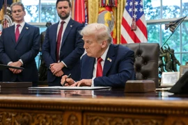 Ông Trump ký sắc lệnh bảo đảm an ninh cho Qatar trước các cuộc tấn công