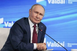 Ông Putin nhắn ông Trump và NATO: Thử đối đầu con ‘hổ giấy’ này xem!