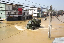 Hơn 900 người thiệt mạng vì mưa lũ ở loạt nước châu Á