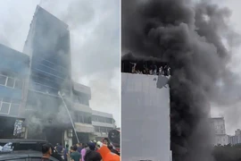 Cháy tòa nhà 7 tầng ở Indonesia, 17 người thiệt mạng