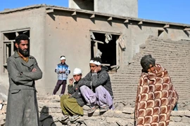 Afghanistan tố Pakistan ném bom kho nhiên liệu gần sân bay Kandahar