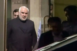Hai tàu treo cờ Ấn Độ bị tấn công khi đi qua eo biển Hormuz, New Delhi triệu tập đại sứ Iran 