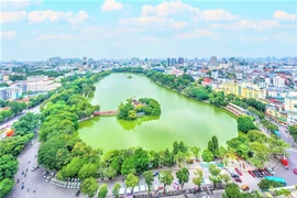 Hà Nội thí điểm cấm ô tô trên 16 chỗ vào phố cổ, hồ Gươm